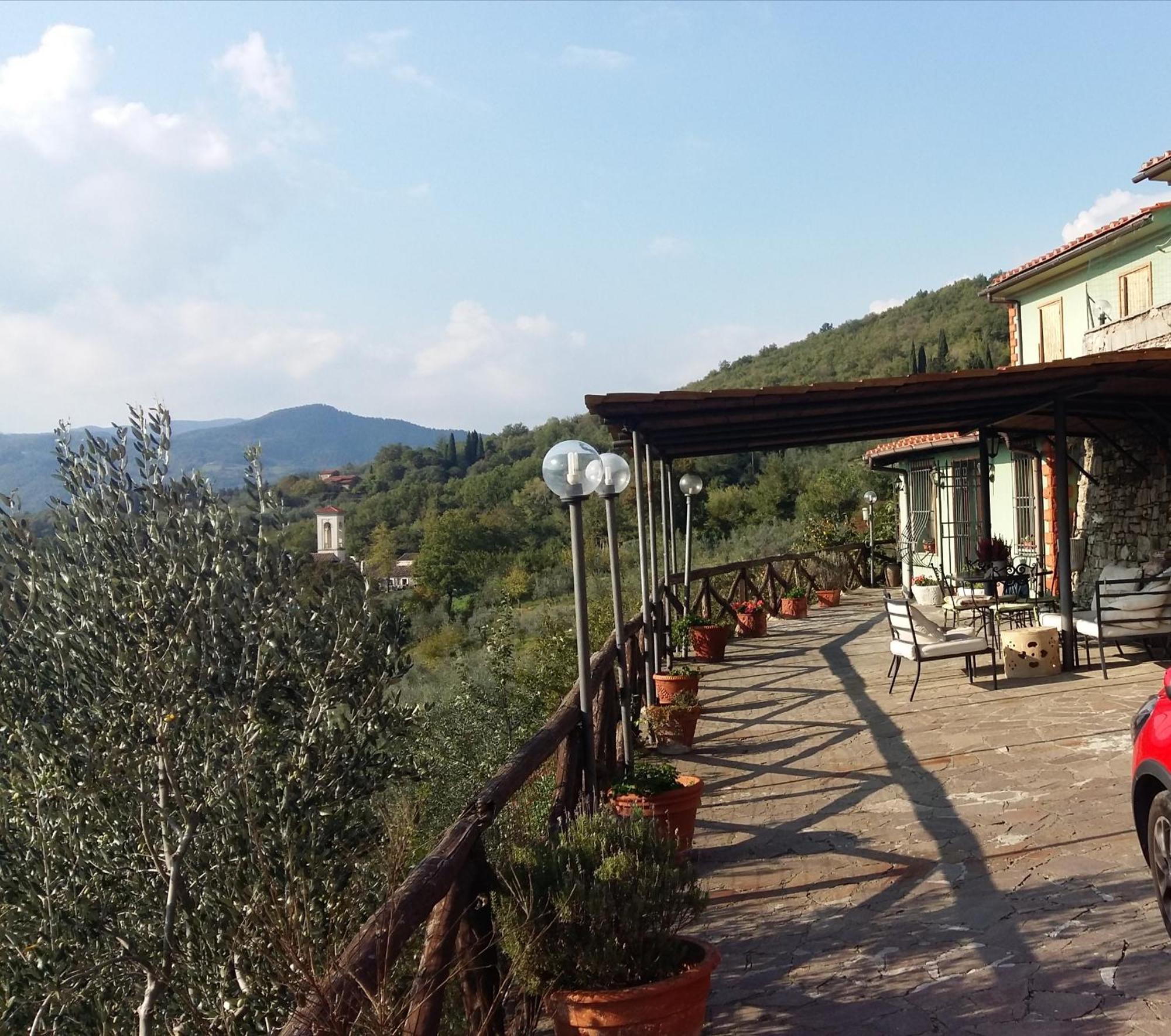 Locanda Verde Vaiano  ภายนอก รูปภาพ