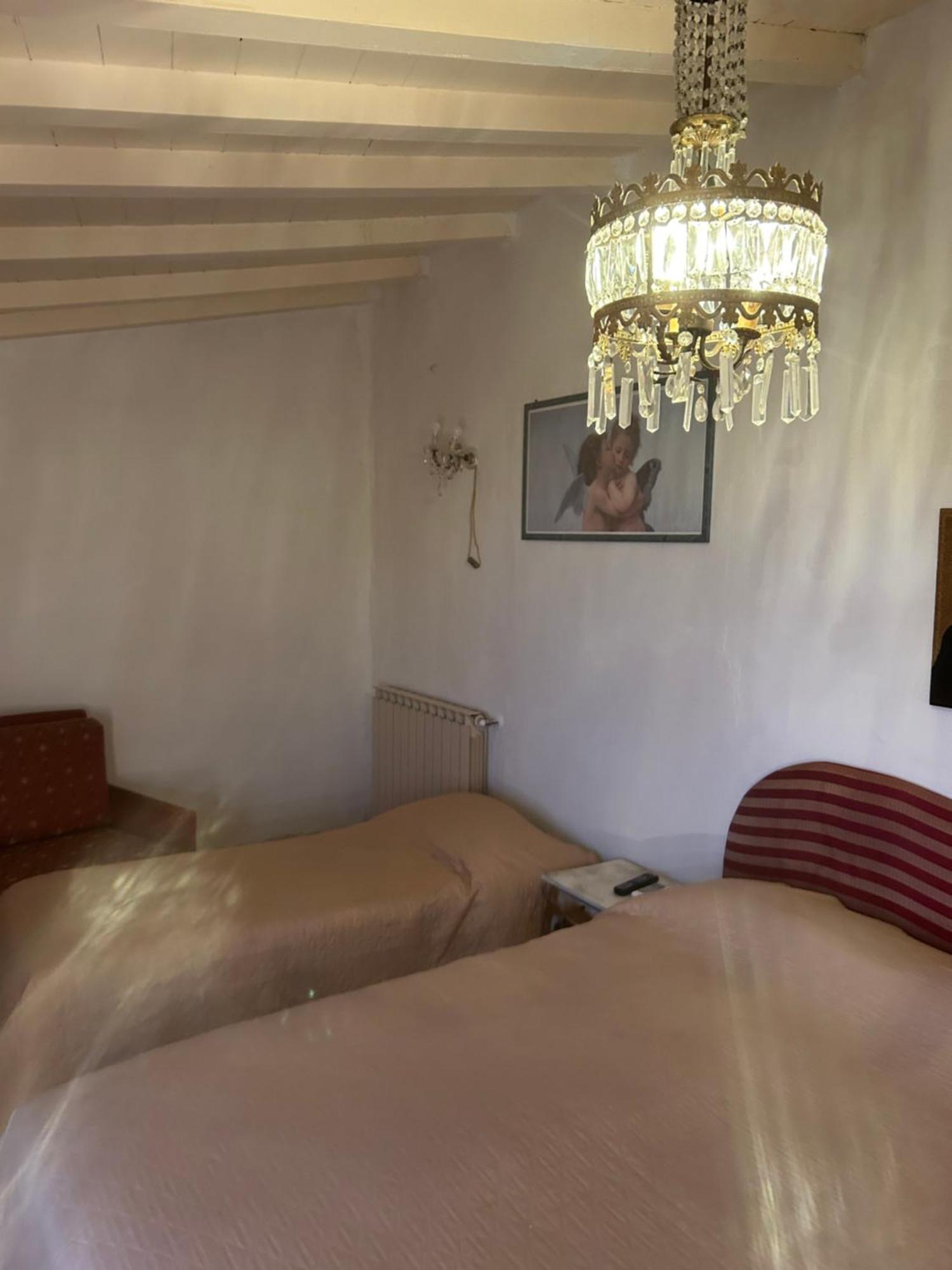 Locanda Verde Vaiano  ภายนอก รูปภาพ
